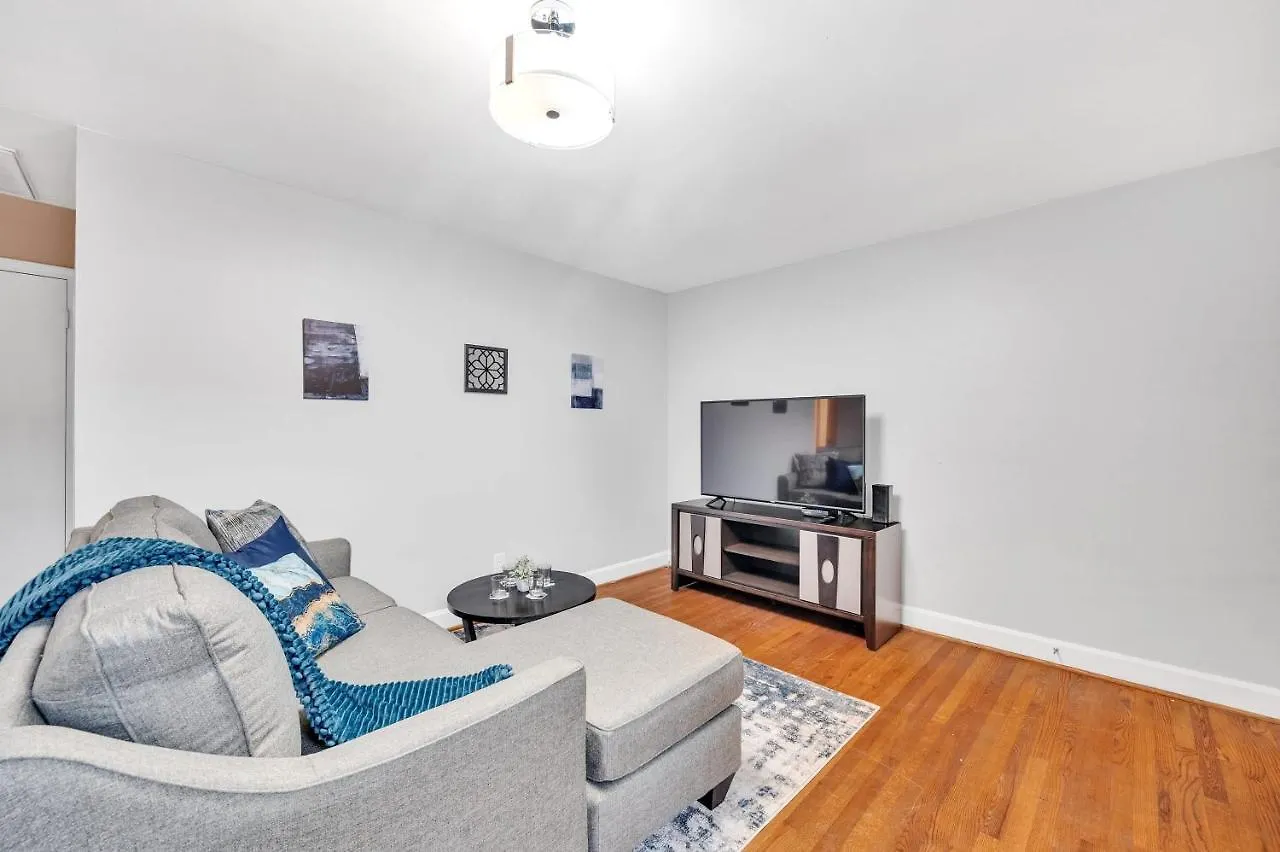 2Br Duplex- Near Uptown Charlotte Villa United States